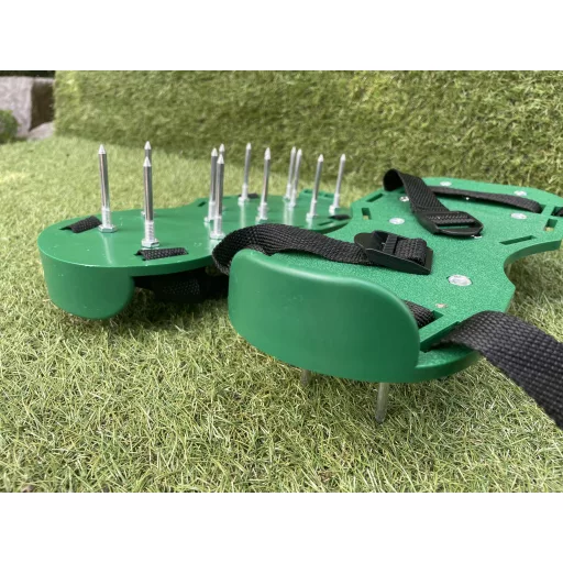 Aerator za travnjak
