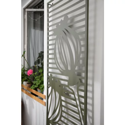Metalni panel s dekorativnim motivima Deco panel Puppy maslinasto-zelene boje 0,6x1,5 m