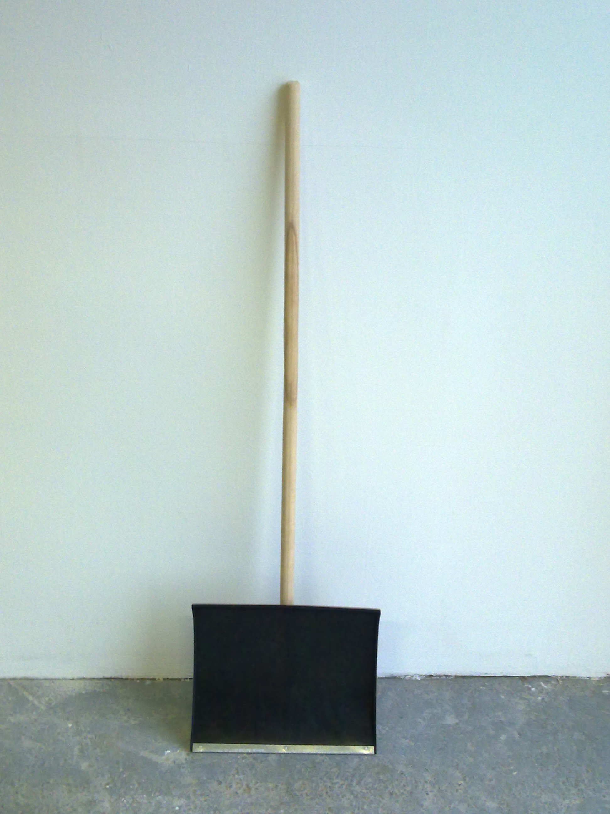 Snow blade plastic, with edge protector